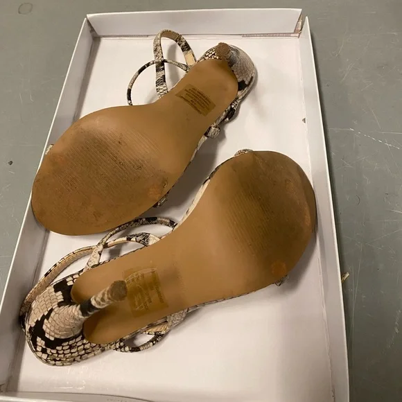 Steve Madden Gabriella Gold Snake - Picture 10 of 11